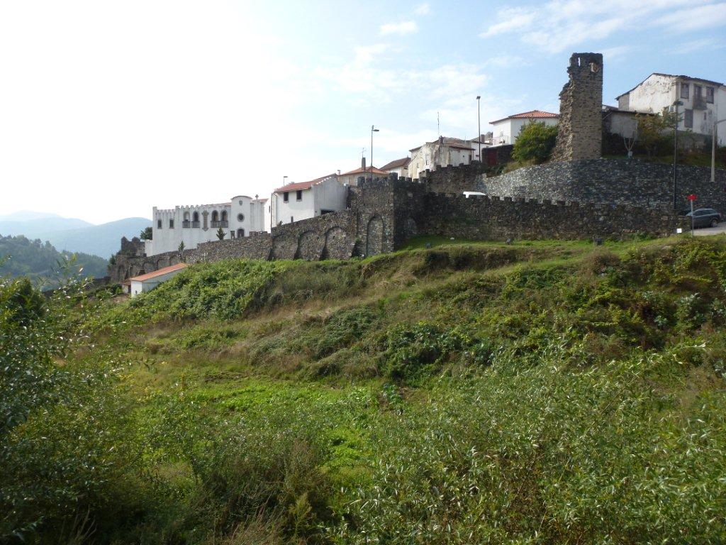 ‘CASTELOS E POEMAS’ EM VINHAIS