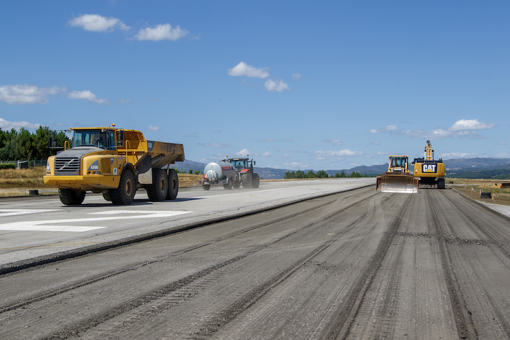 OBRAS NO AERÓDROMO MUNICIPAL DE VILA REAL A DECORRER