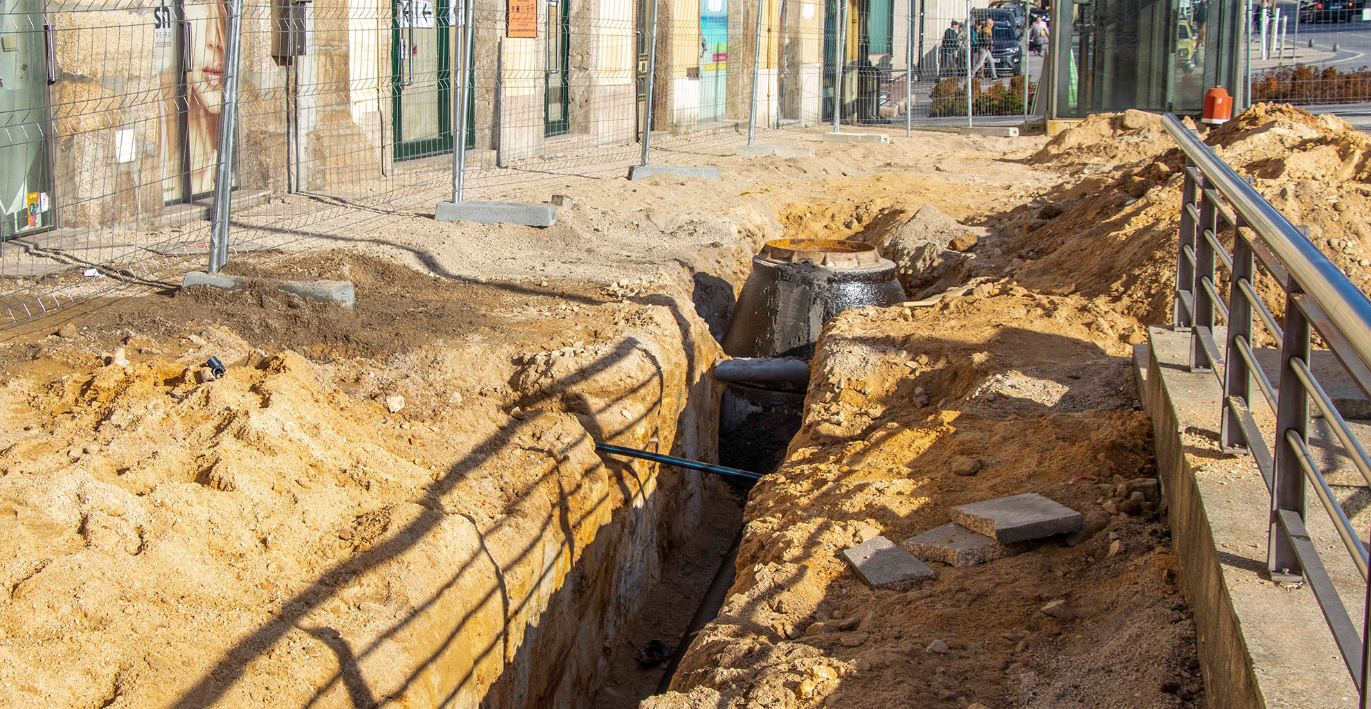 EMPREITADA DE HARMONIZAÇÃO DA AVENIDA CARVALHO ARAÚJO